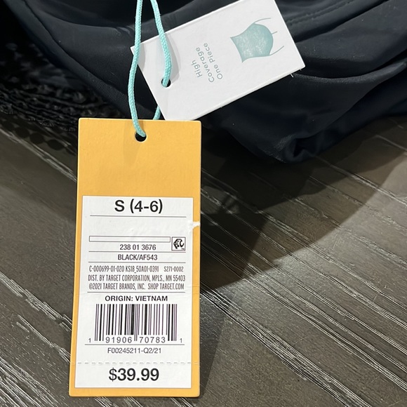 Kona Sol Bandeau One Piece Swimsuit Crochet Flounce Black Small swim 1222 - Picture 7 of 7